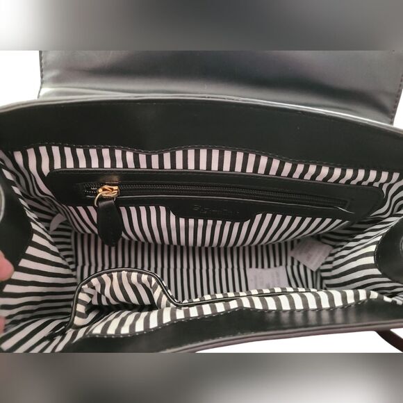 Galian Women's Perforated White Leather Black Crossbody/Handbag Gold Tone Trim - Picture 6 of 8